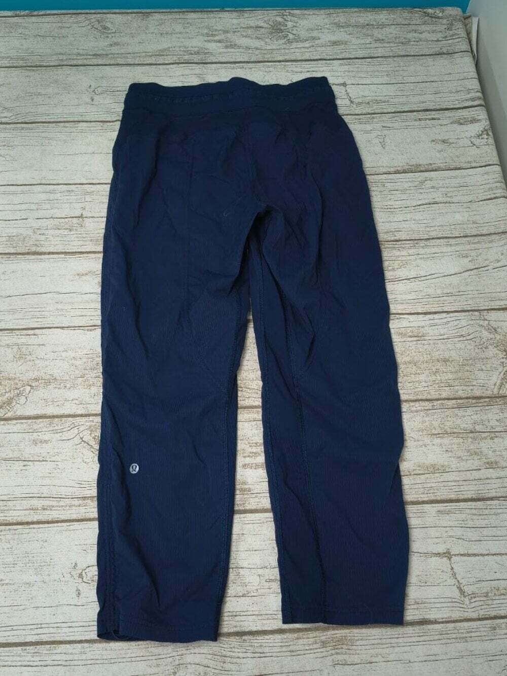 Lululemon Dance Studio Pant Size 6 Navy Blue Mid Rise Cinch Hem Lightweight Crop - Picture 7 of 7